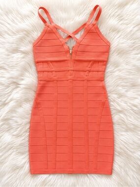 Bebe Peach Bandage Bodycon Dress XS NWT Strappy Back Zip